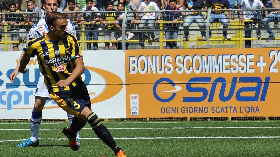 ESCLUSIVA TLP - Lecce, sondaggio per un centrocampista della Juve Stabia