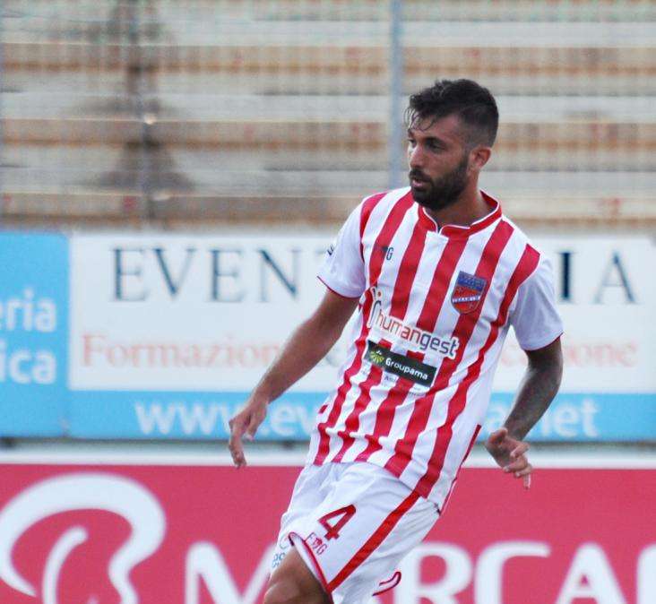 Reggina, per il centrocampo si valuta Petermann