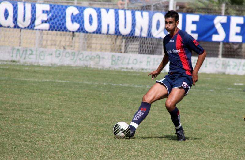 Virtus Francavilla, sorpasso sul Messina per un difensore
