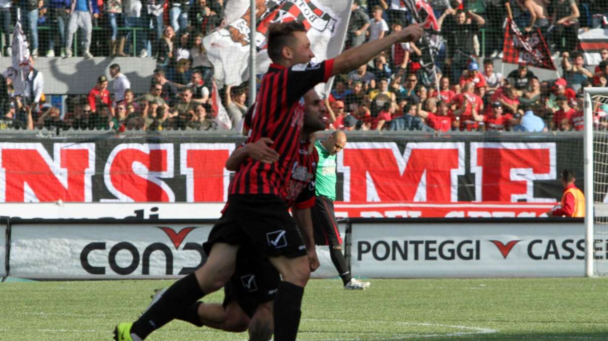 LIVE TLP ATAHOTEL - Nocerina, riscattato Maikol Negro