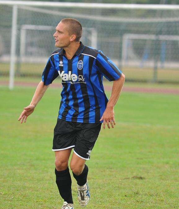 Un difensore ex Renate scende in Serie D