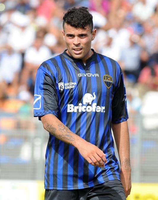 Como, nel mirino un attaccante del Milan