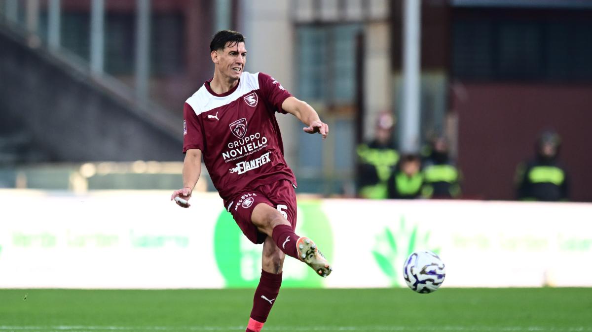 Salernitana-Cosenza, le formazioni ufficiali: Capomaggio torna in difesa