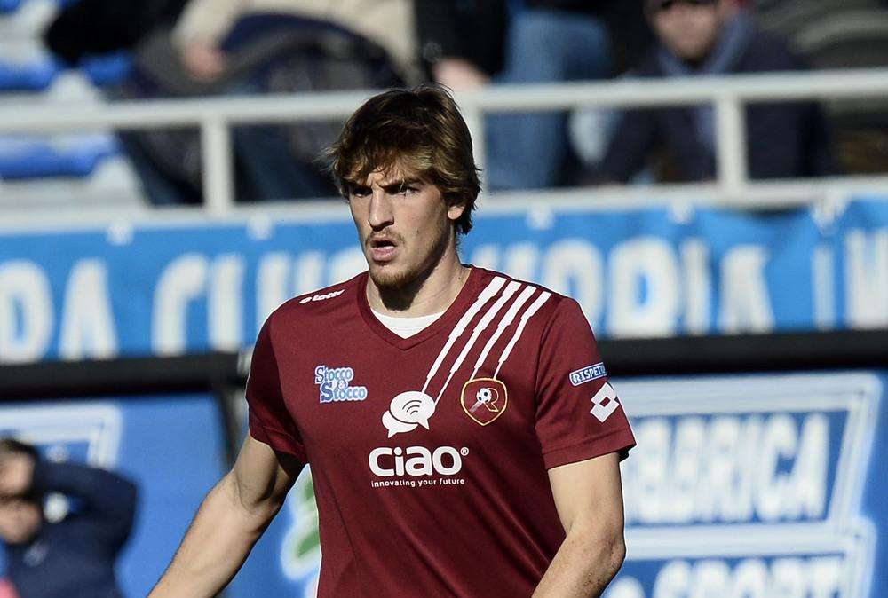 Reggina, l'ex Sbaffo sale in B