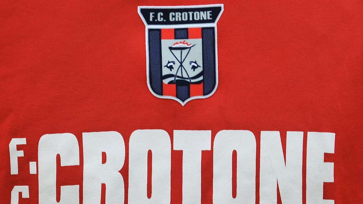 Il Crotone segue un terzino di Lega Pro