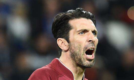 Carrarese, Buffon: "Troppa delusione: squadra in ritiro. Siamo tutti in discussione"