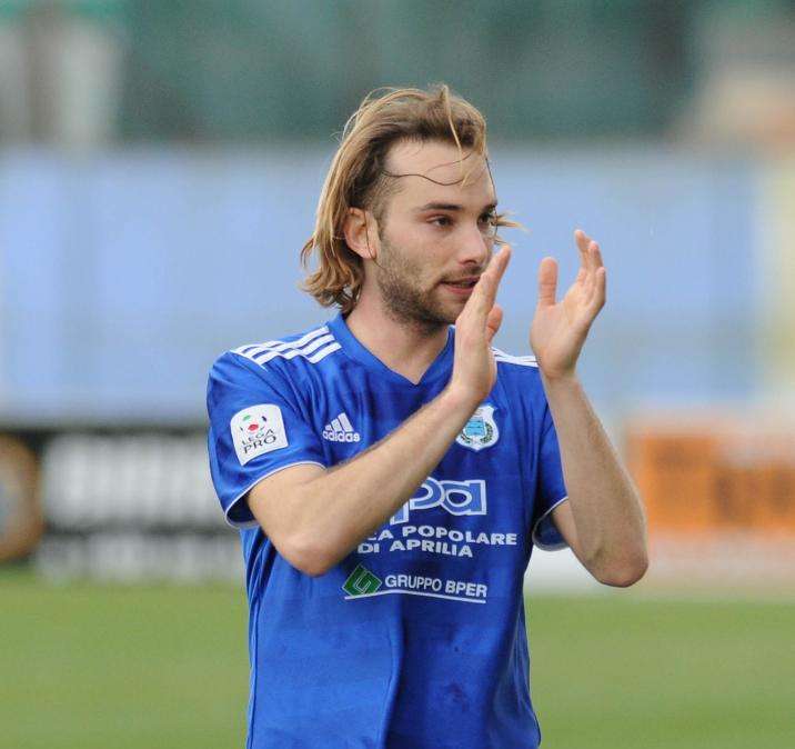 In Lega Pro fioccano le richieste per un centrocampista del Latina