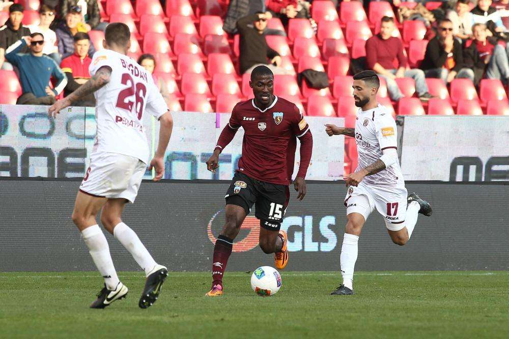 Avellino, piace l'attaccante della Salernitana Cedric Gondo
