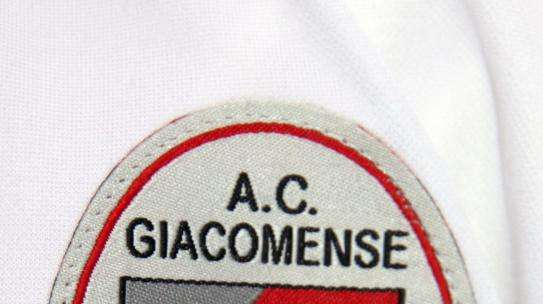 Giacomense, il dg Vagnati preannuncia l'arrivo di un difensore