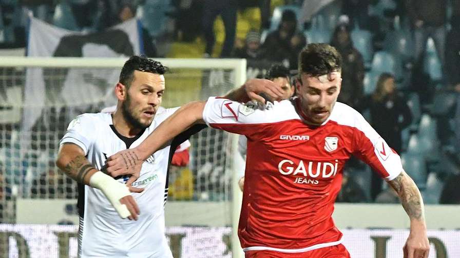 Catanzaro, parti più vicine: potrebbe chiudersi domani trattativa Cianci