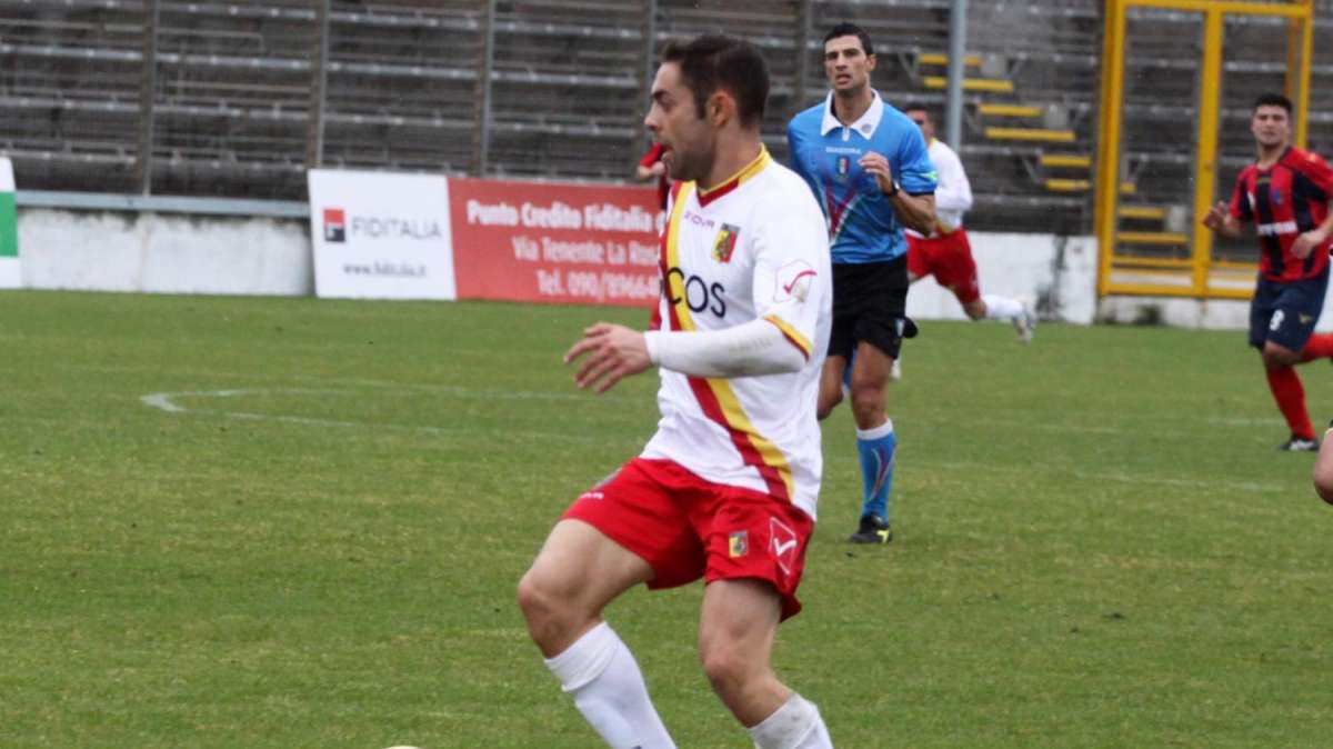 LIVE MILANO - Savona, Esposito in partenza