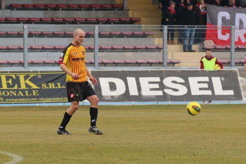 Padova-Bassano: lotta per un difensore