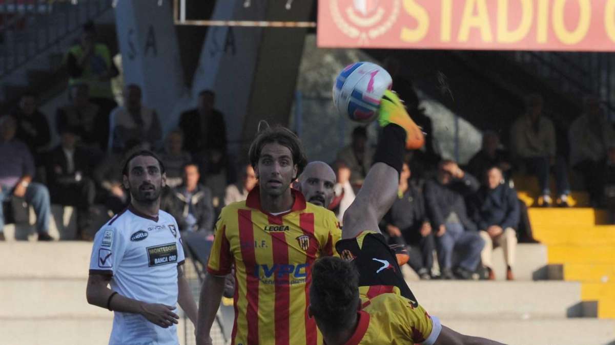 Benevento, Signorini in partenza: ci pensa un club di B