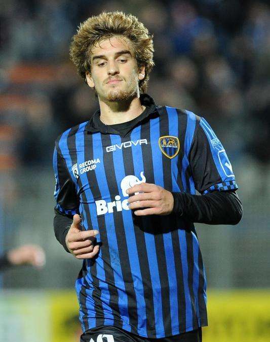 Parma, concorrenza del Brescia per un centrocampista