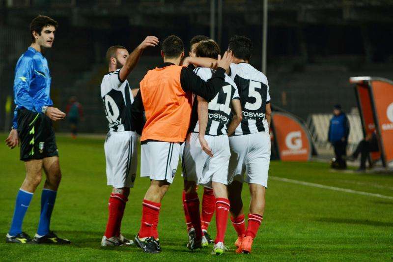 Juve Stabia, un tuo ex esterno firma con l'Ascoli il suo primo contratto pro