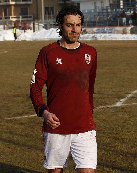 Un difensore ex Aversa piace in Serie D