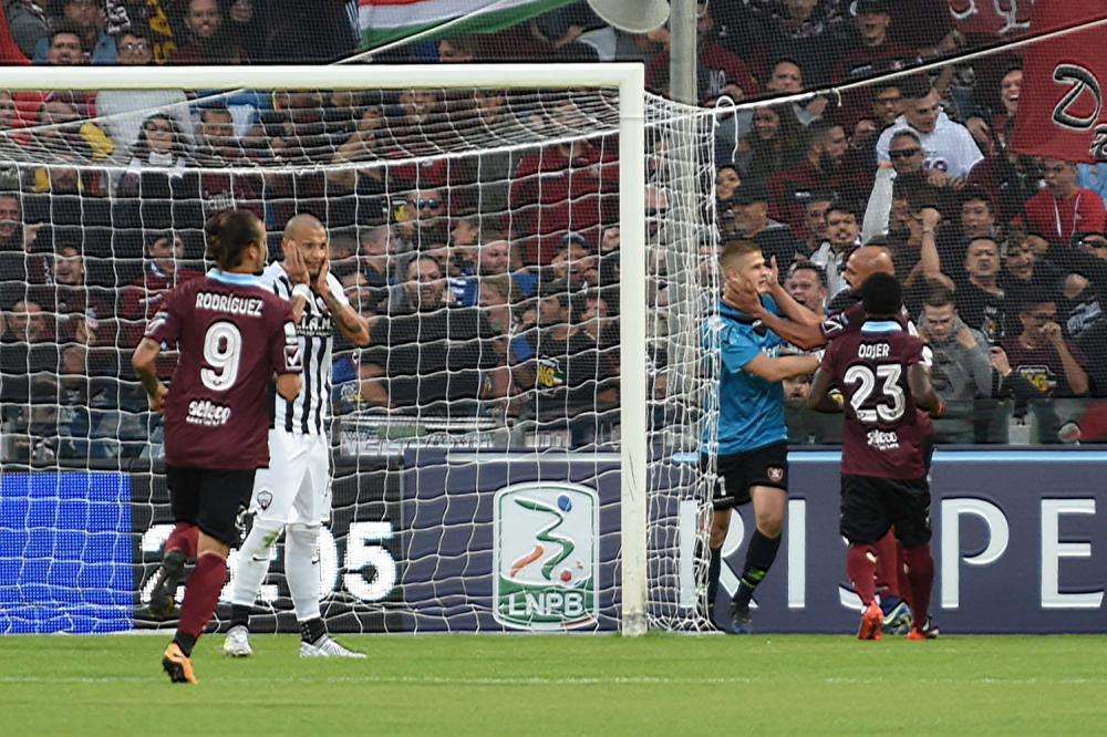 HOTEL MELIÀ - Casertana, fatta per l'arrivo del lituano Adamonis