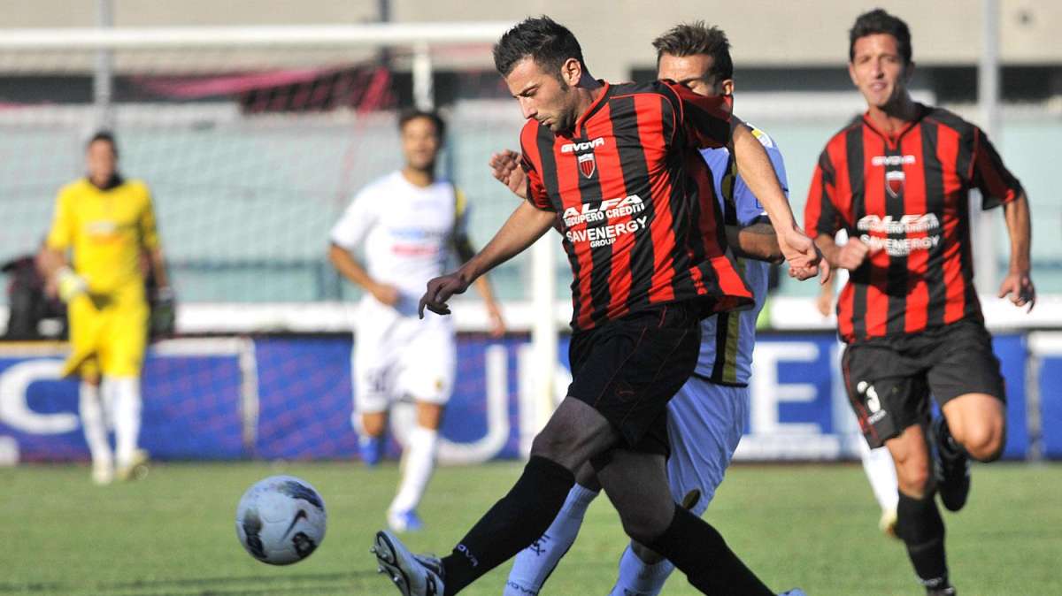 LIVE TLP ATA HOTEL - Carrarese, in arrivo un difensore dalla Juve