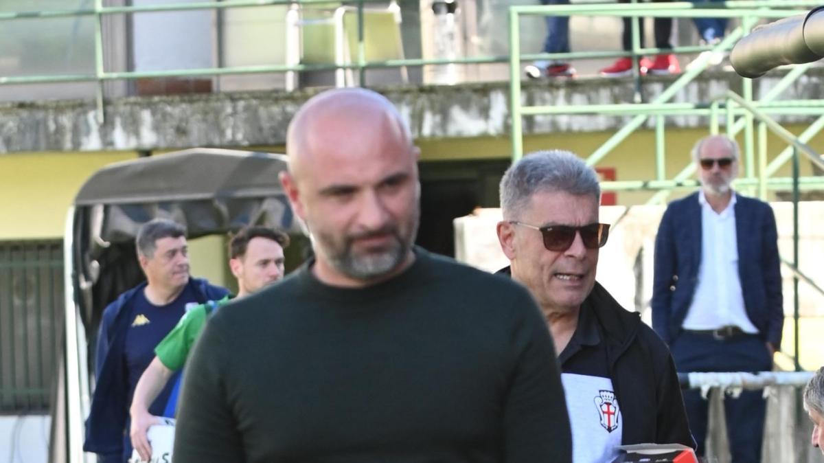 Pro Vercelli, Banchini risolve: l'allenatore è atteso dalla Serie D