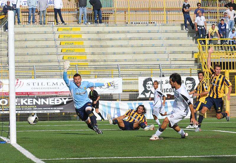 1^ Divisione, il Foggia punge due volte le Vespe