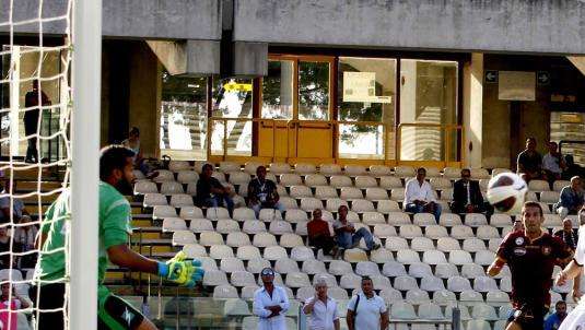 Stasera due sfide in anticipo: Lumezzane-Pro Patria e Salernitana-Lecce