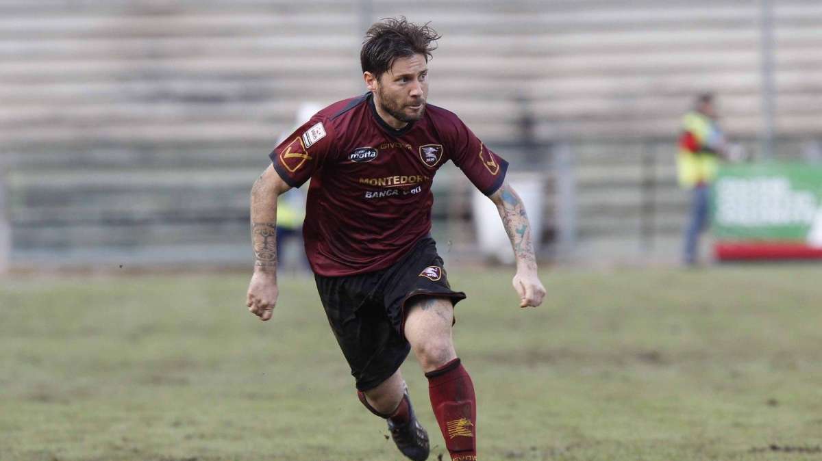 Salernitana, Somma su Foggia: "Rimanere? Dipende solo da lui"
