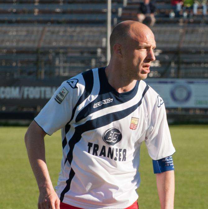 Due club in pressing per un difensore
