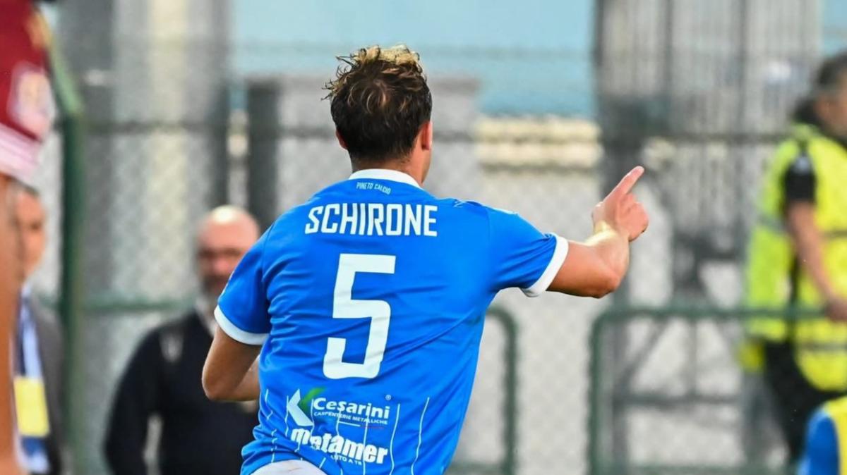 Immagine strip Primo piano n.2