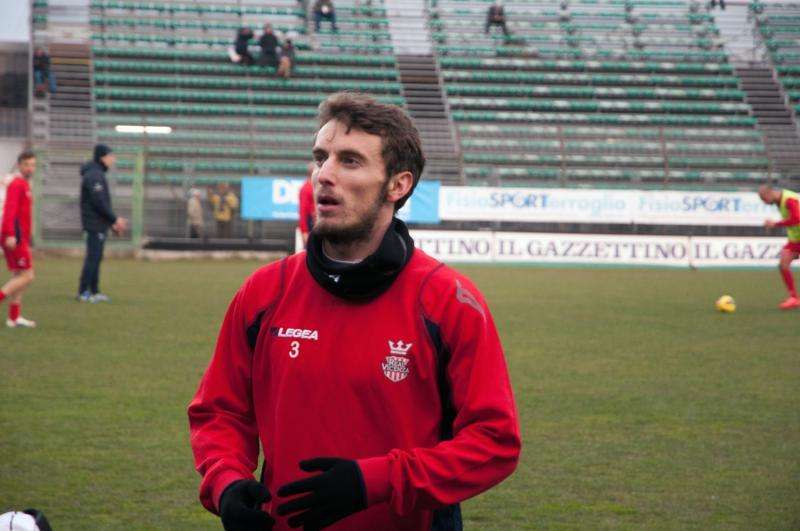Arezzo, per la difesa si guarda a Vicenza