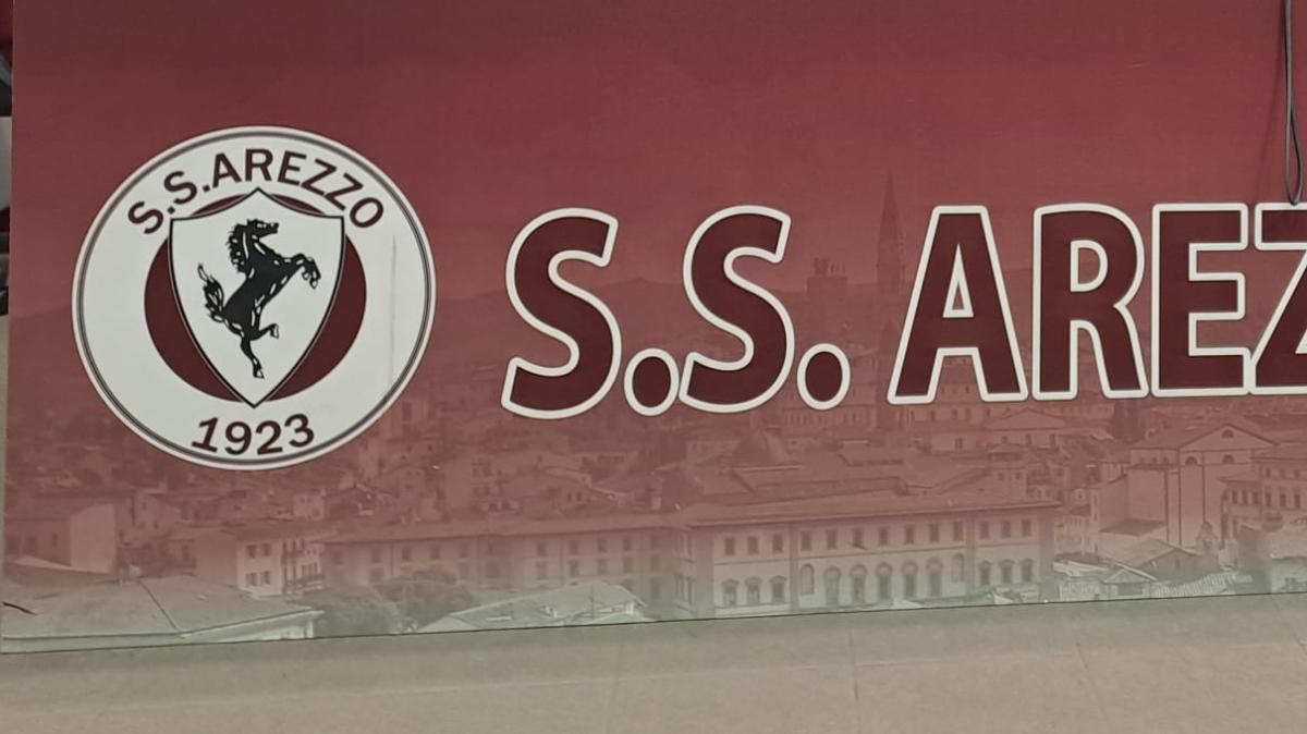 Arezzo, edema al bicipite femorale della coscia sinistra per Renzi