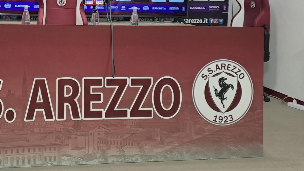 L’Arezzo blinda due talenti classe 2008: Sussi e Serban fino al 2028