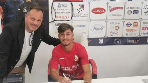 Campobasso, l'esterno offensivo Nocerino firma un contratto biennale