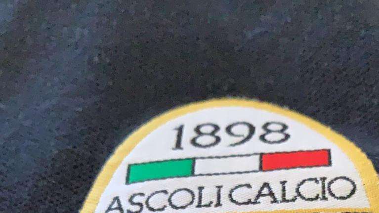Ascoli, Simone Campagna è bianconero: contratto fino al 30 giugno 2025