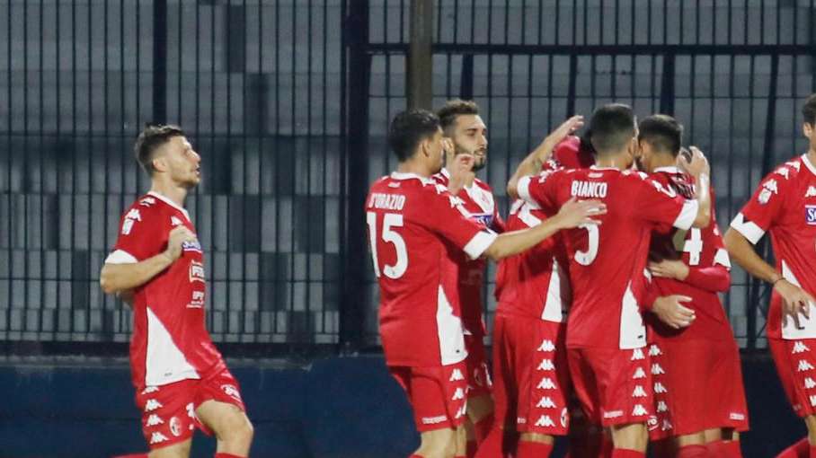 Secondo turno playoff: tris del Bari contro il Foggia. Galletti qualificati