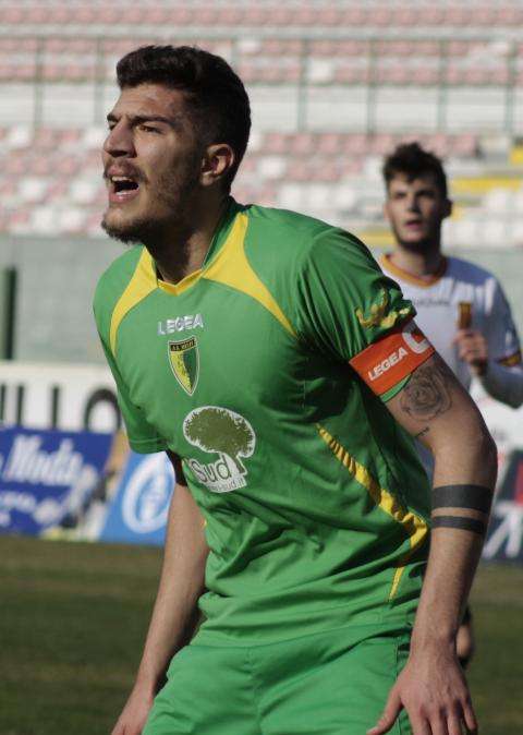 Lucchese, un difensore interessa in Serie B