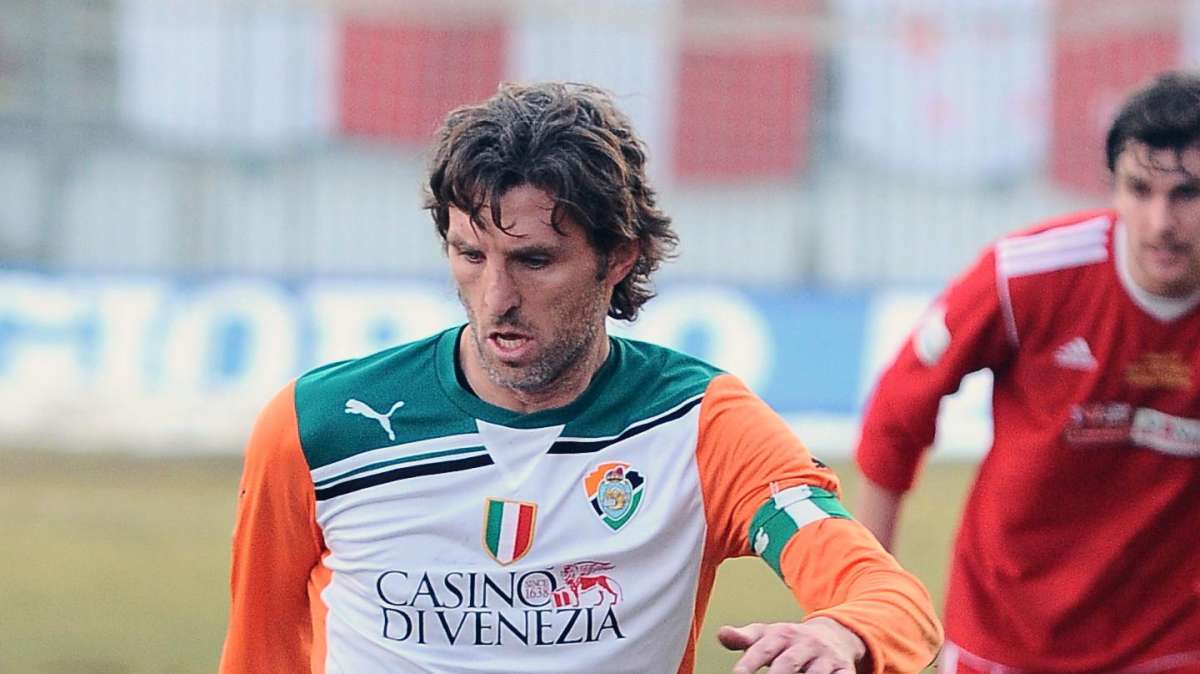 2^ Divisione, l'Unione Venezia batte 3-2 un Savona rimasto senza maglie