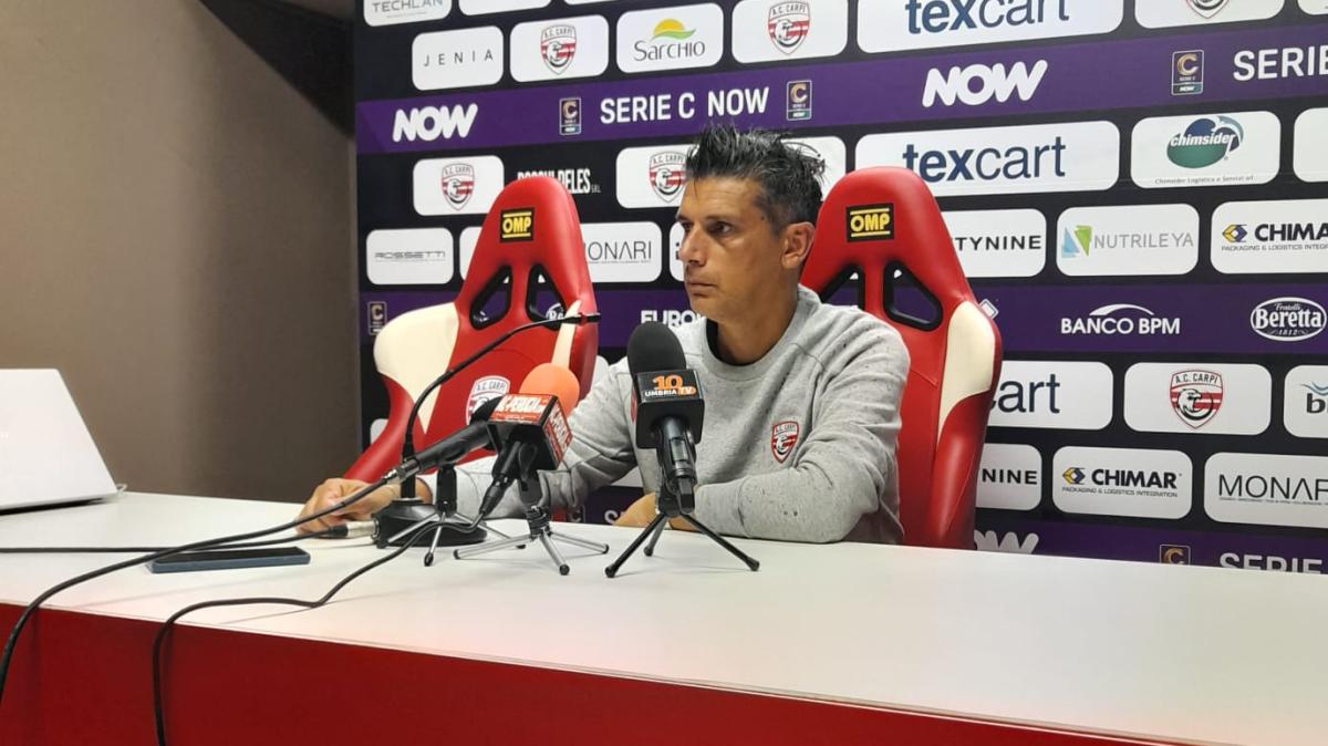 Sorrento-Crotone 1-0 al 45': un gol di Esposito fa sorridere mister Serpini