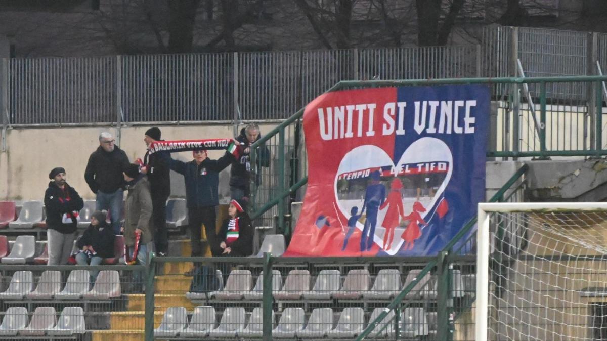 Vecchiola: "Anno travagliato, che bello se la Samb si salvasse senza playout"