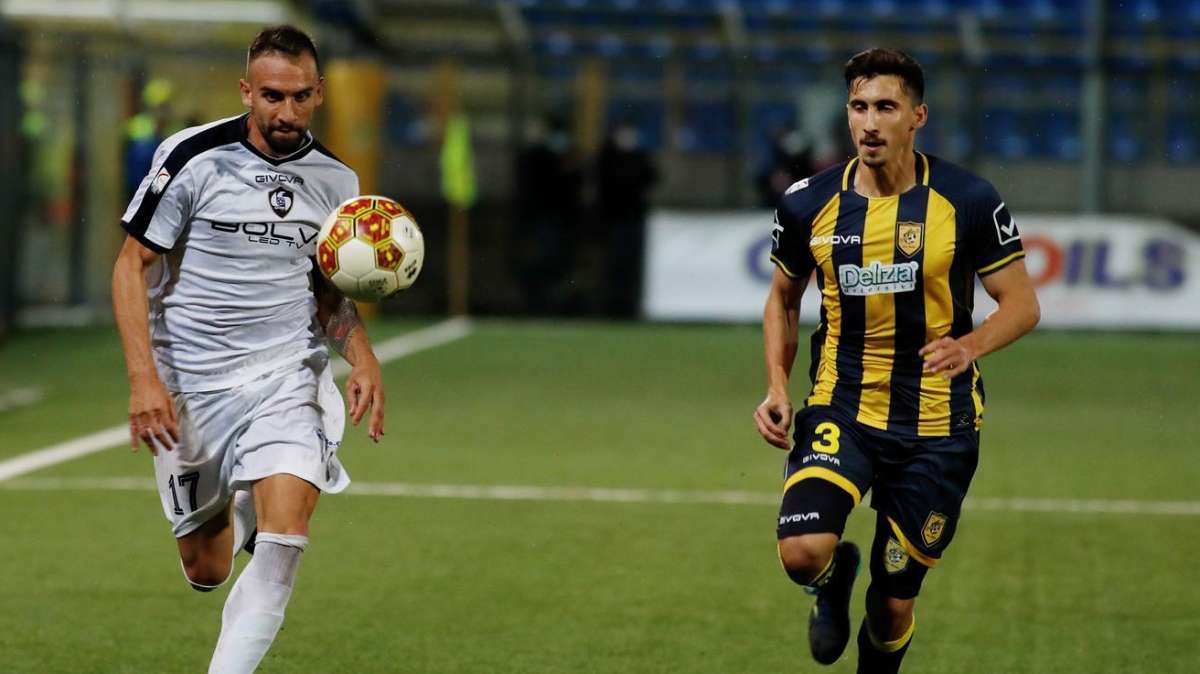 Juve Stabia, Rizzo finisce nel mirino di Siena e Foggia 