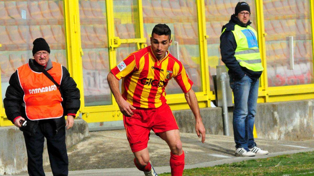 2^ Divisione, Il Catanzaro supera il Campobasso solo nel finale