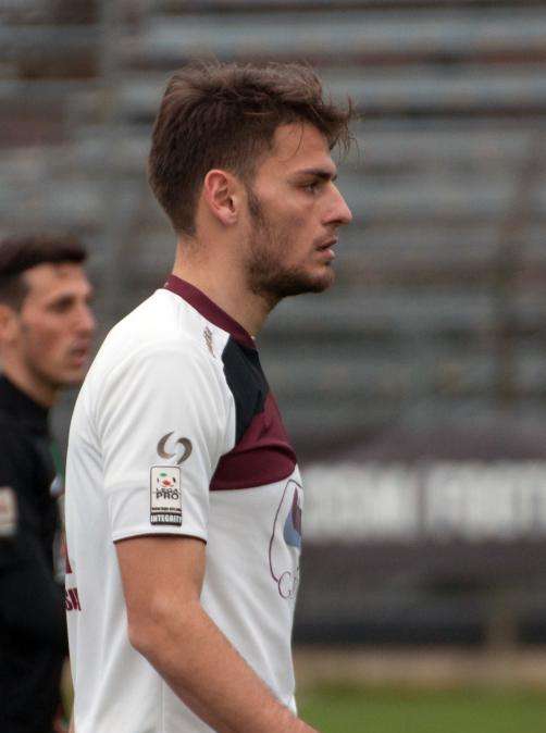 Arezzo, la difesa ha di nuovo il suo gladiatore-goleador