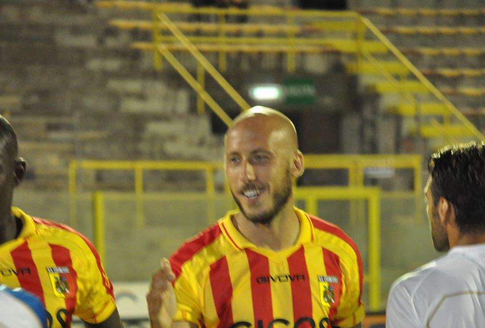 Un centrocampista del Catanzaro nel mirino della Pistoiese