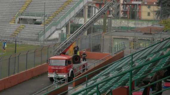 Lucchese, chiusa la tribuna del Porta Elisa. Spettatori in gradinata