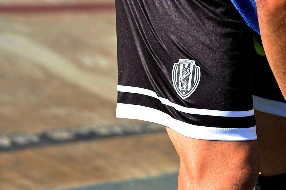 Cesena, il club temporeggia per la scelta del mister