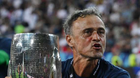 Disavventura per Luis Enrique: frattura della clavicola dopo caduta in bicicletta