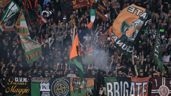 QUI VENEZIA - Tifosi in viaggio verso Cagliari: in cento nel settore ospiti