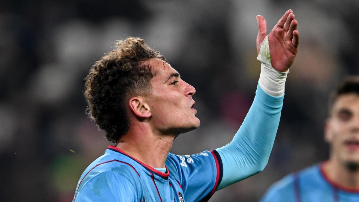 Cagliari, Esposito: "Da grande voglio fare il direttore sportivo, mi piace valutare i talenti"