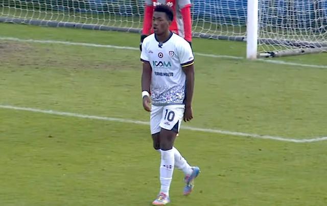 Cagliari, la favola di Trepy. Tuttosport: "Esordio da sogno e futuro al Cagliari"