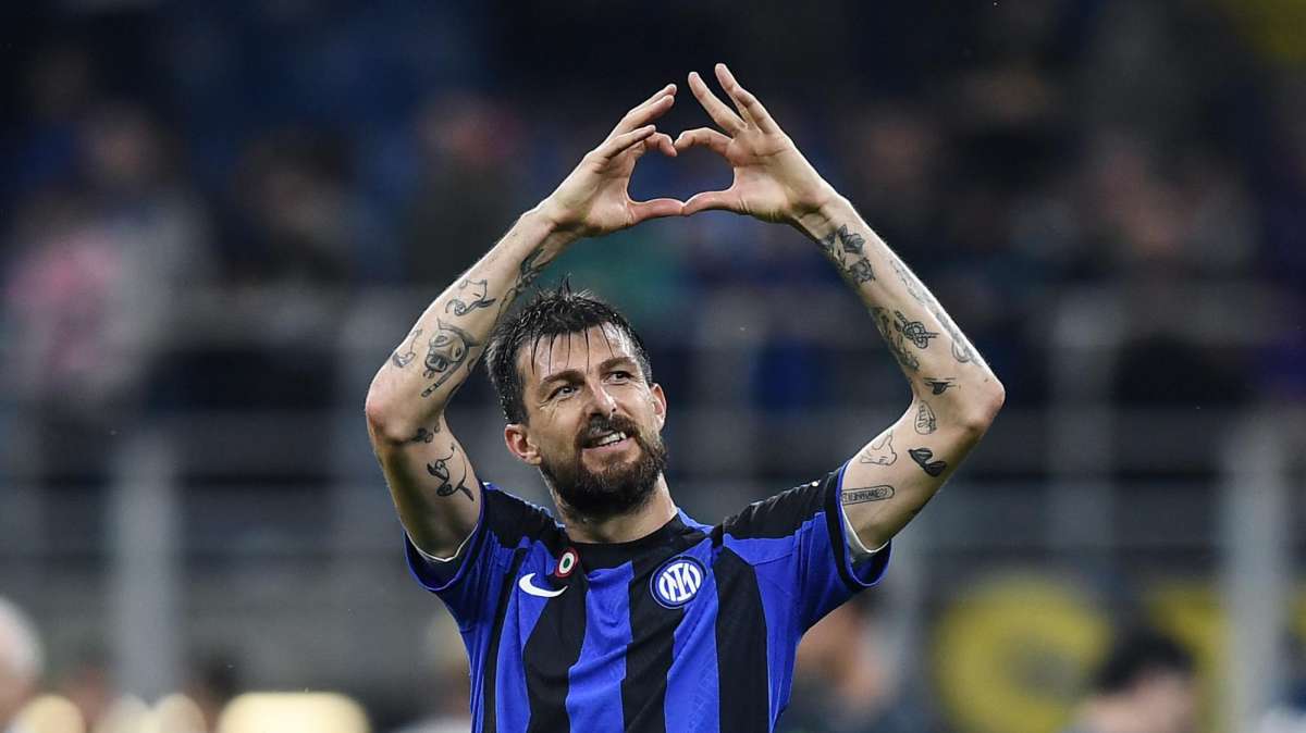 QUI INTER - Acerbi lascia anticipatamente Appiano Gentile