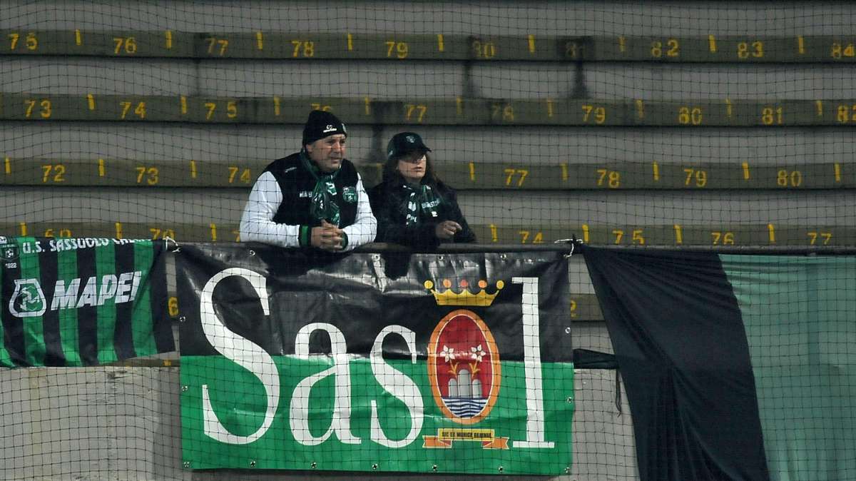 Modena, scritte contro Squinzi e il Sassuolo. Neroverdi a Reggio Emilia. Da soli o in compagnia?